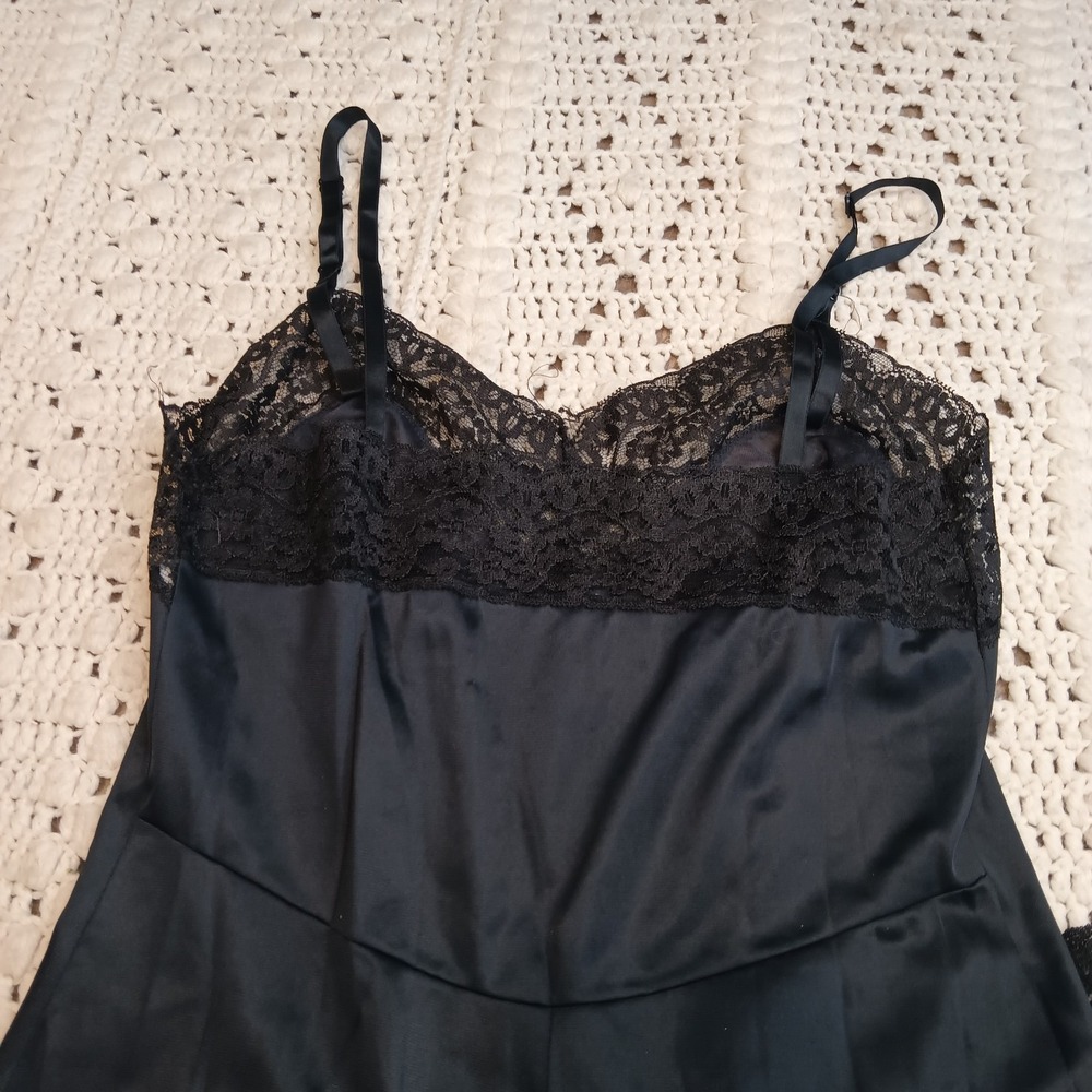 SILKY Vtg VASSARETTE Satin NYLON Dress SLIP Lace Top & Bottom USA Sz 32 F Read - Picture 9 of 13